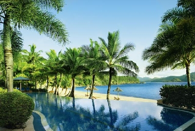 -Beach Club_pool(2) low res.jpg